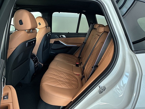 BMW X5 11 of 14