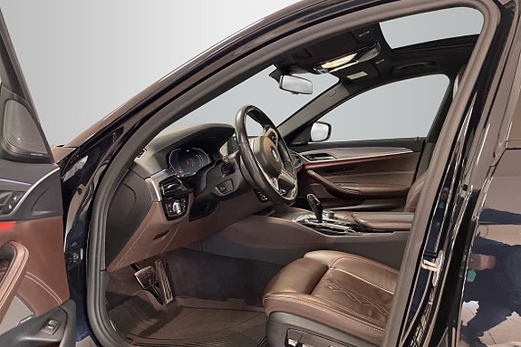 BMW 520d 10 of 18