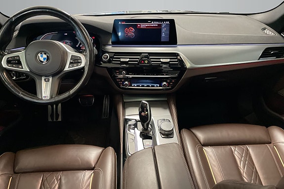 BMW 520d 12 of 18