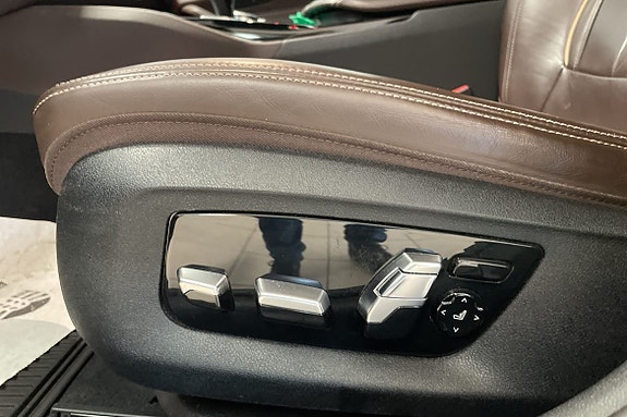 BMW 520d 15 of 18