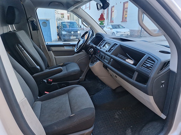 Volkswagen Transporter 4 of 5