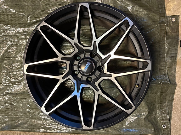 Product image 3 of 9