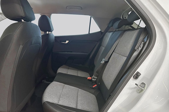 Kia Stonic 9 of 16