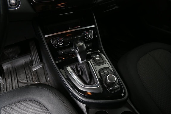 BMW 218 17 of 20