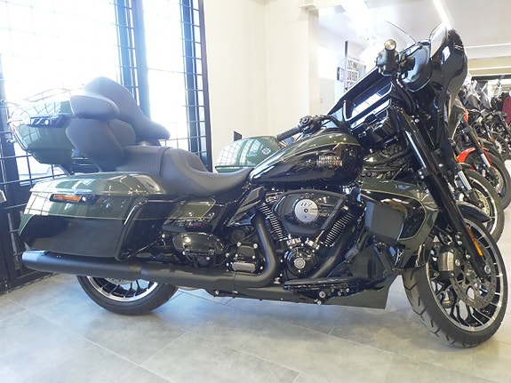 Harley-Davidson Street glide limited FLHXL /Hemleverans/