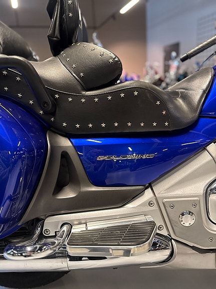 Honda Powersports GL1800 Gold Wing 1.8 30th Anniversary 7 of 13