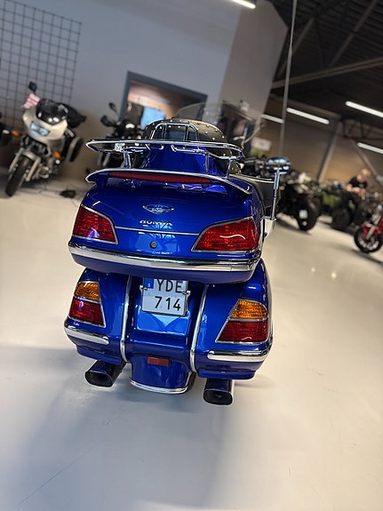 Honda Powersports GL1800 Gold Wing 1.8 30th Anniversary 4 of 5