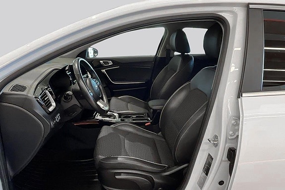 Kia XCeed 8 of 21