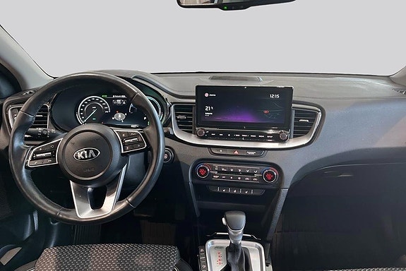 Kia XCeed 7 of 21