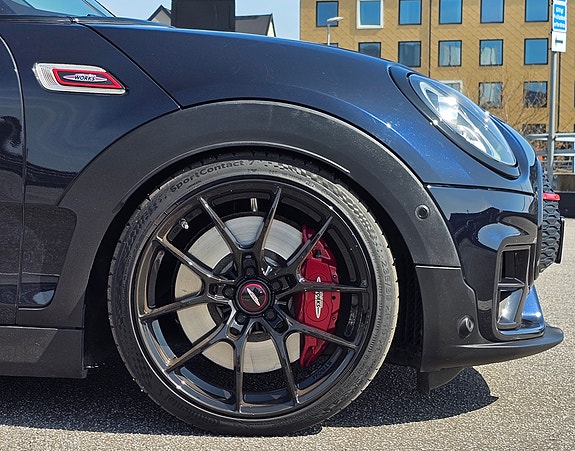 MINI John Cooper Works 15 of 16