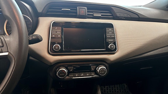 Nissan Micra 12 of 12