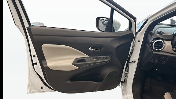 Nissan Micra 11 of 12