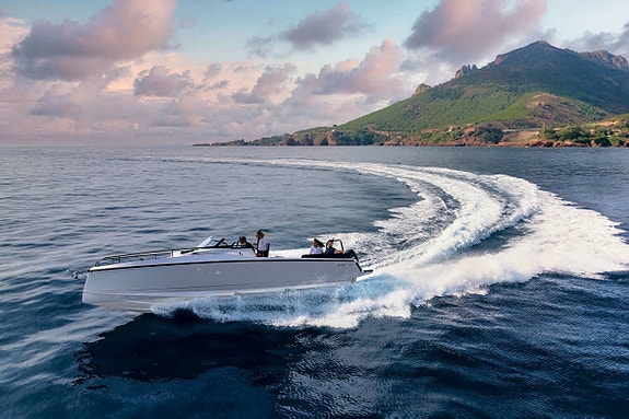 RYCK 280 Walkaround – visningsbåt  –  Aldrig sjösatt