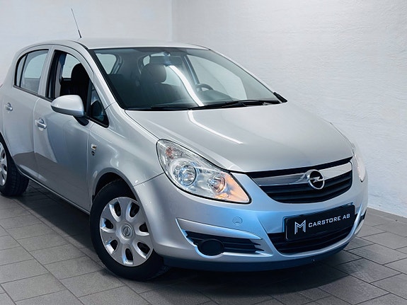Opel Corsa 2 of 5