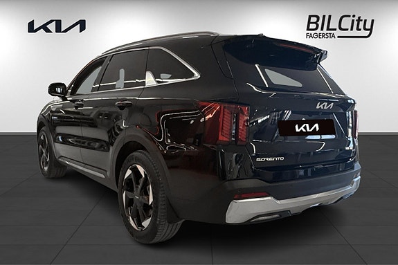 Kia Sorento 6 of 23