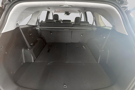 Kia Sorento 14 of 23