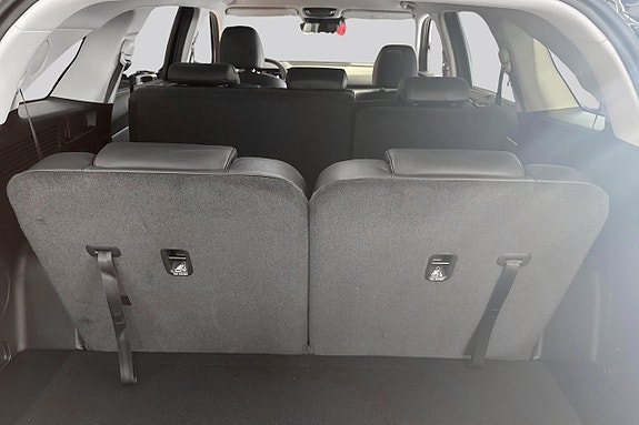 Kia Sorento 15 of 23