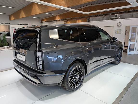 Hyundai Ioniq 9 3 of 9