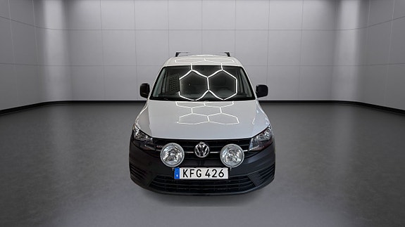 Volkswagen Caddy Maxi 2 of 5