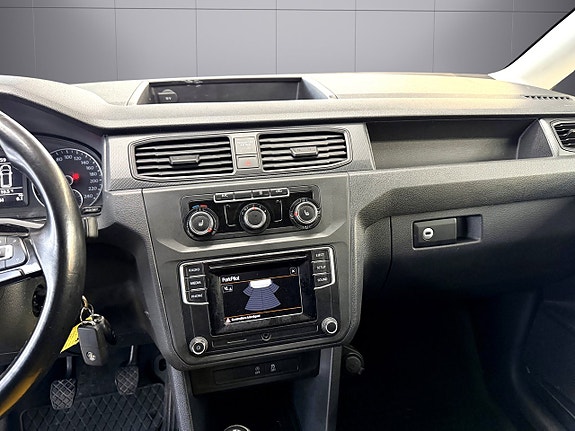 Volkswagen Caddy Maxi 10 of 14