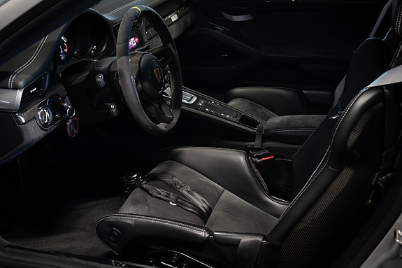 Porsche 911 GT3 RS 18 of 25