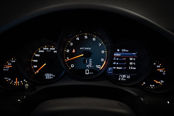 Porsche 911 GT3 RS 22 of 25