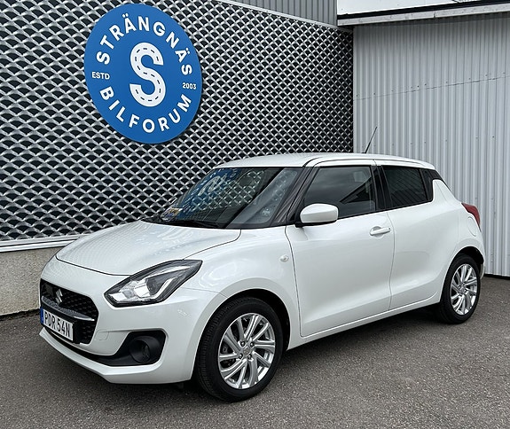 Suzuki Swift 2 of 5