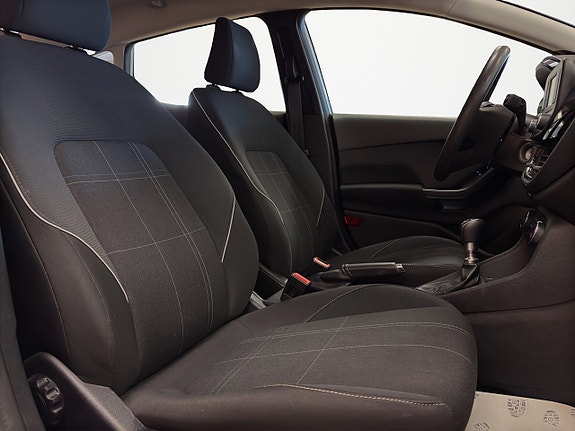 Ford Fiesta 12 of 22