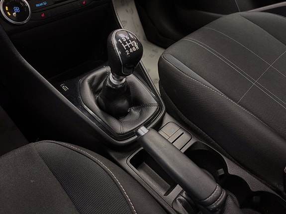 Ford Fiesta 18 of 22