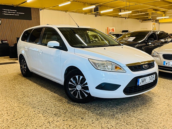 Ford Focus 2 of 14