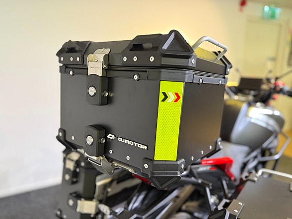 QJ Motor SRT 900 4 of 12