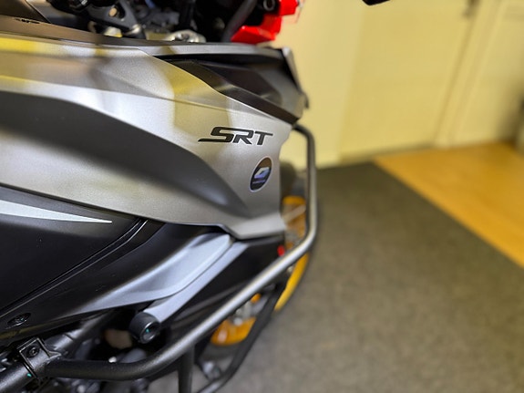 QJ Motor SRT 900 6 of 12