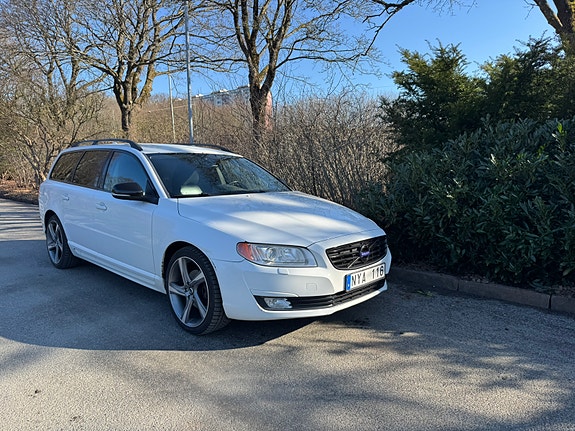 Volvo V70 5 of 12