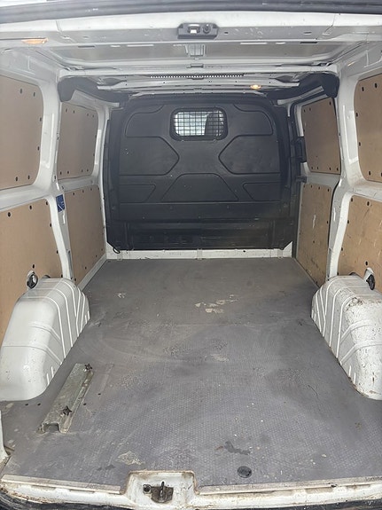 Ford Transit Custom 6 of 23