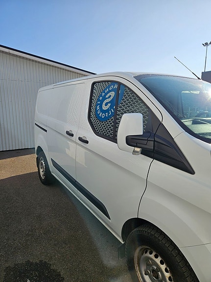 Ford Transit Custom 5 of 23