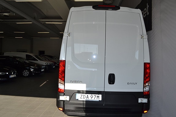 Iveco Daily 9 of 13