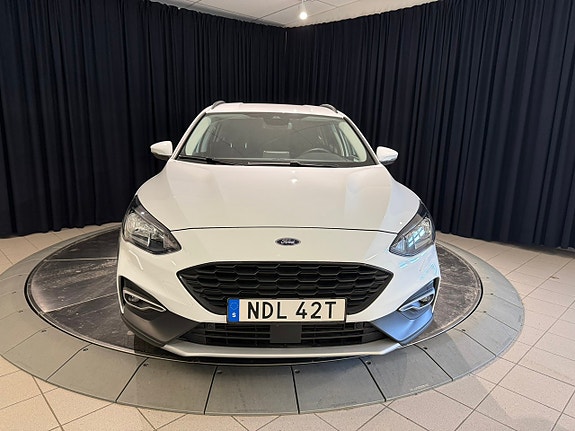 Ford Focus 2 of 13