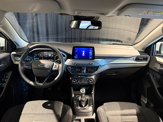 Ford Focus 10 of 13