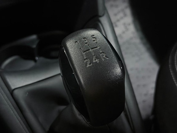 Peugeot 208 19 of 20