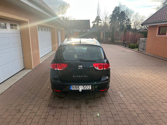Seat Altea XL 2 of 5