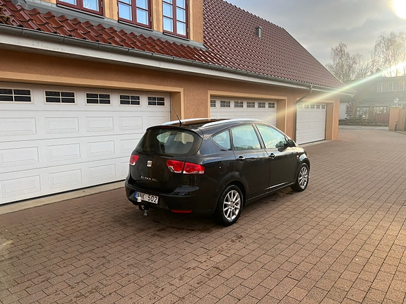 Seat Altea XL 3 of 5