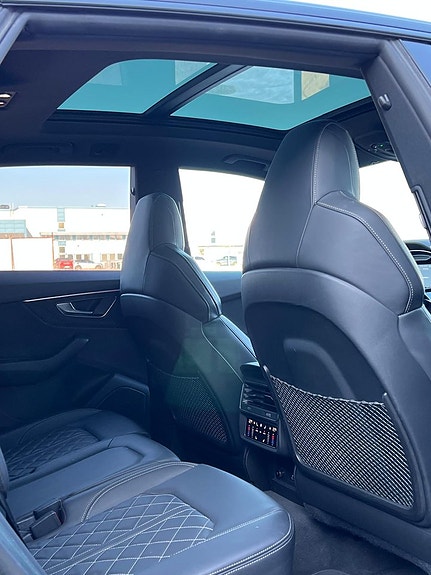Audi Q8 17 of 20