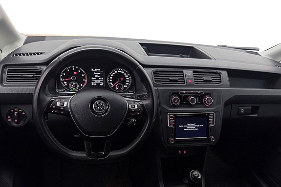 Volkswagen Caddy 17 of 27