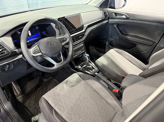 Volkswagen T-Cross 7 of 20