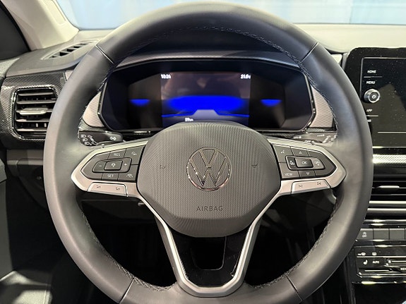 Volkswagen T-Cross 12 of 20