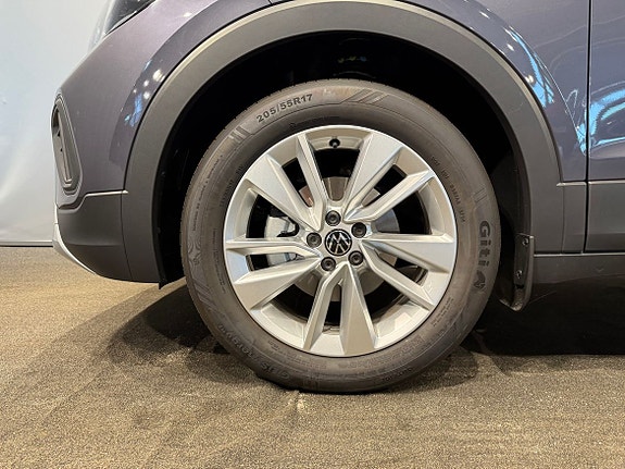 Volkswagen T-Cross 2 of 20
