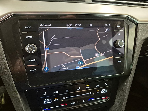 Volkswagen Passat Alltrack 7 of 11