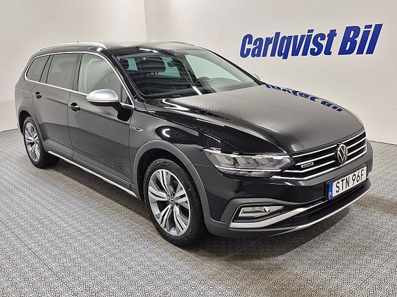 Volkswagen Passat Alltrack 3 of 5