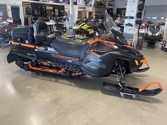 Lynx Commander 800R E-TEC