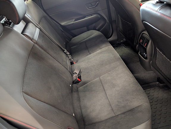 Hyundai Kona 12 of 12